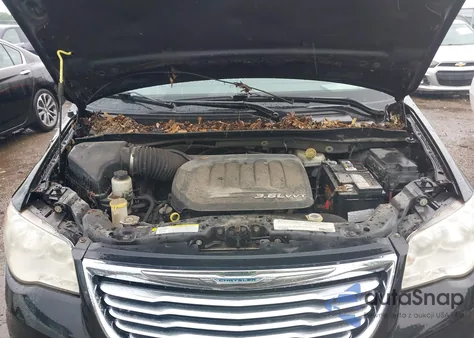 2012 Chrysler Town & Country Touring-L из США, поврежденный, VIN 2C4RC1CG5CR412132